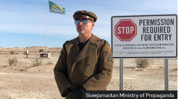 Slowjamastan, service aux frontière